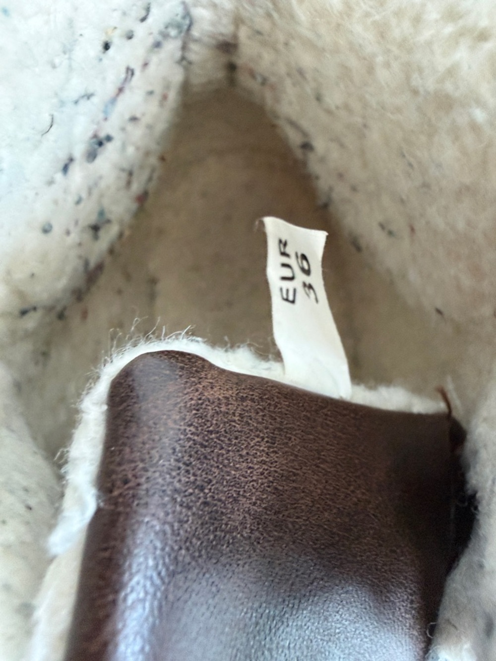 Boys Girls kids brown winter short Boots Faux Fur rubber soles Size Big Kid 4 - Picture 7 of 12